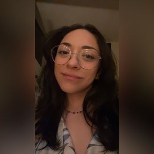 Meet your Posher, Deanne